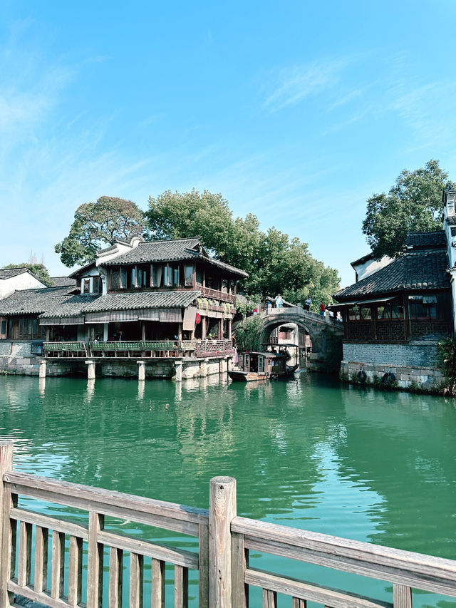 A Spring Escape to Wuzhen: A Journey Through Tranquil Beauty 🌸🚶‍♂️