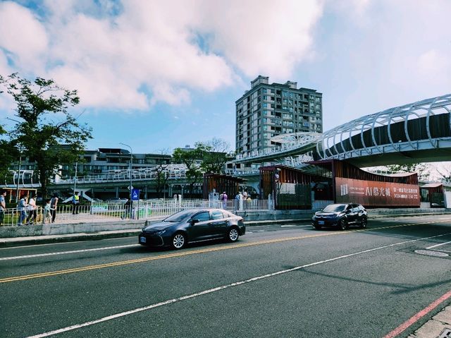 🌿【自然綠洲】輕軌旁的秘密基地——前鎮公園