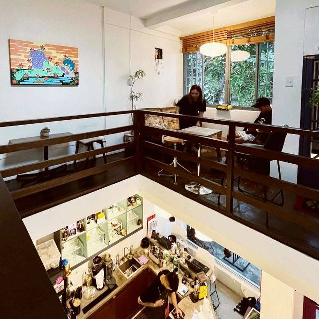 Couch club Cafe