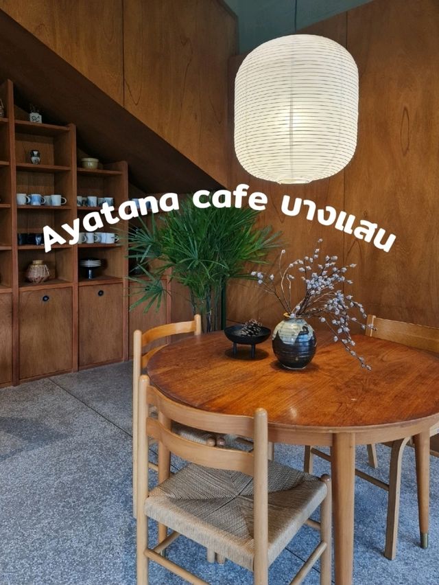 Ayatana cafe คาเฟ่บางแสน Tropical style