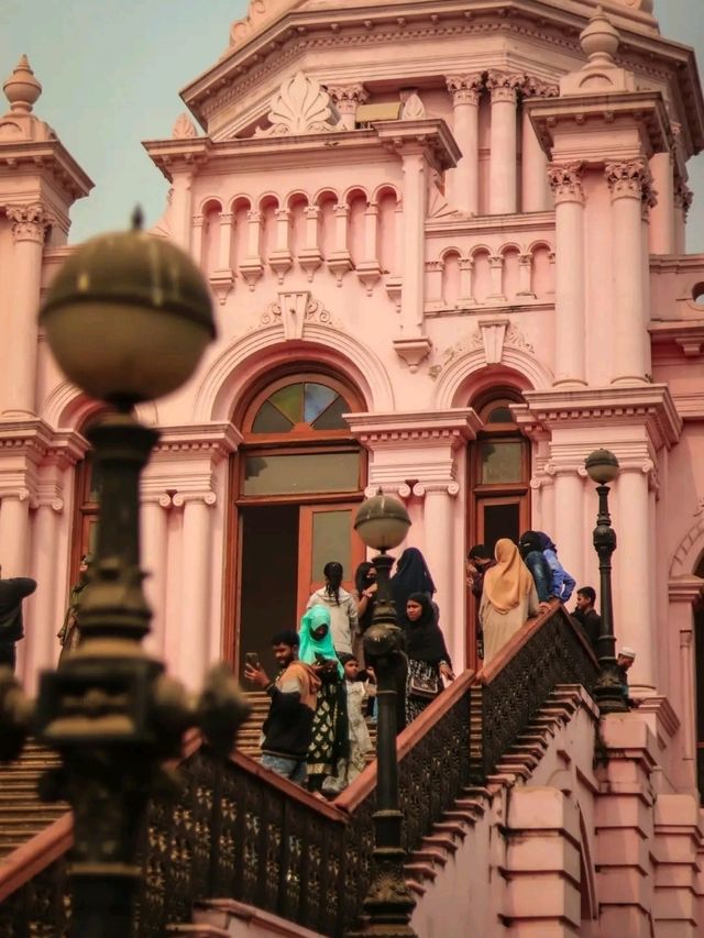 A Journey Through Time at Ahsan Manzil – The Pink Palace of Dhaka