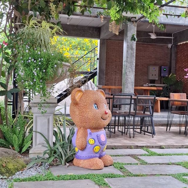 เขาวงคาเฟ่ ฉะเชิงเทรา
