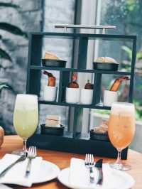 ใกล้ชิดทะเลและป่าโกงกางที่ Bayphere Pattaya 