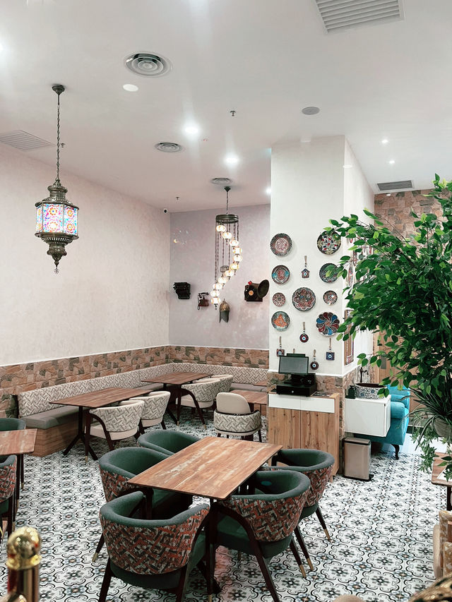 “Khawaja Restaurant – A Middle Eastern Culinary Gem”