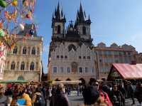 Old Town Square Prague ช่วงเทศกาลอีสเตอร์ 🥚🇨🇿