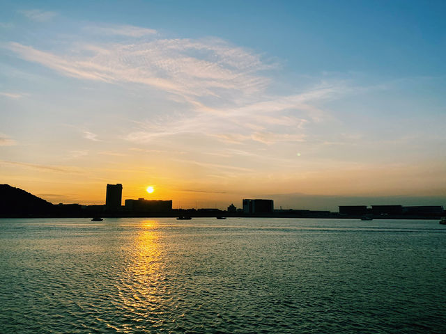 東涌新發展碼頭的夕陽打卡🌅🚶‍♀️