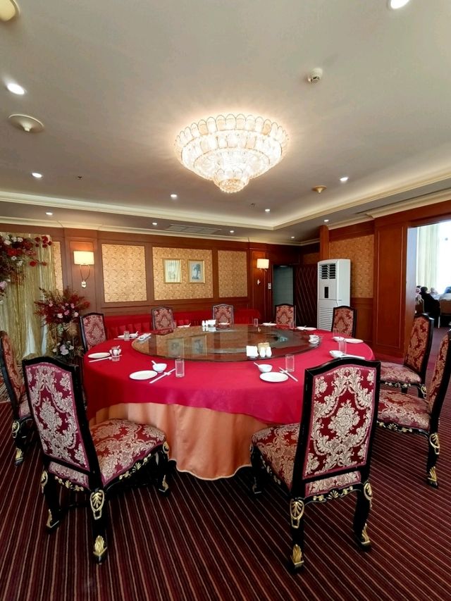 ห้องอาหารจีน China Palace