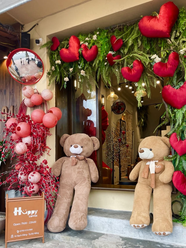 🇻🇳 다낭 한강변의 감성카페💕