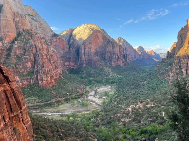 Zion National Park, Utah – Where Canyons Touch the Sky