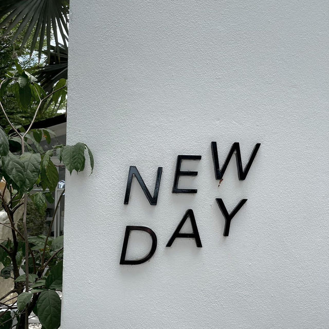 New Day Cafe Bakery Space อ่างทอง