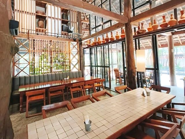 ร้านผาม Paam ร้านที่มีความเป็นพื้นถิ่นผสมสมัยใหม่
