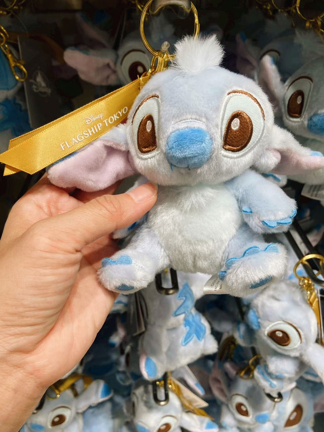 ช้อปปิ้งที่ Disney Store Tokyo
