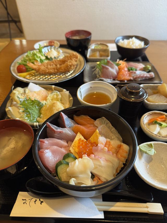 【福岡グルメ】新鮮なお刺身が自慢の定食屋さん🐟