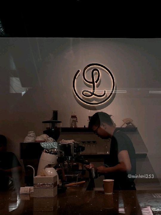 Loi’s Specialty Coffee & Bar