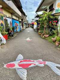 Where Nostalgia Lives on Walls: Kelapa Sawit’s Artistic Treasure