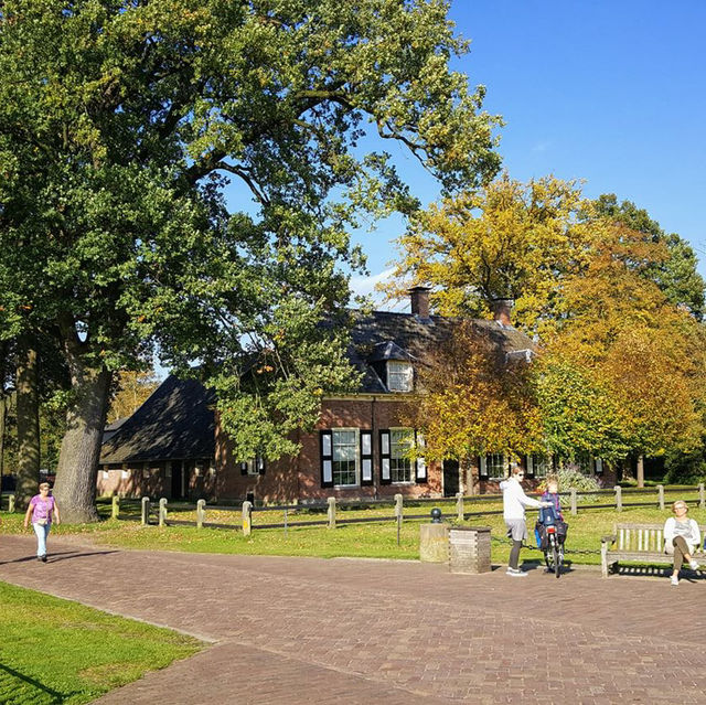  Twickel Castle: Twente’s Enchanting Garden of Eden