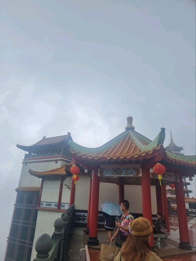 Chin Swee Caves Temple.