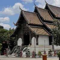 วัดปราสาท เชียงใหม่ วัดเก่าแก่กลางเมืองเก่า