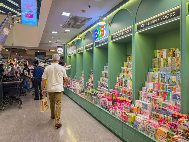 🛍️✨ Central Chidlom
