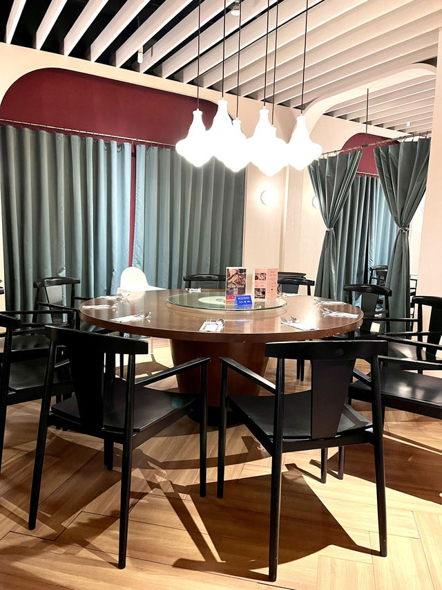 Experience Opulent Chinese Dining at Jibby Chow, Bangsar KL 