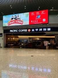 旅のスキマ時間に🇨🇳現地ローカルカフェで一息 ☕️