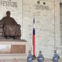 Chiang kai shek memorial hall หอรำลึกเจียงไคเช็ค🏯