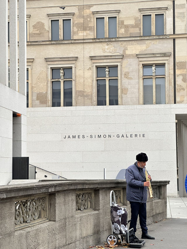 Free walk and free views in the city of Berlin 