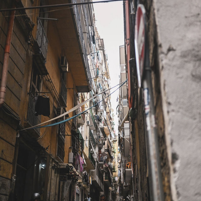 Naples: A City of Unforgettable Impressions! 🍕🎭