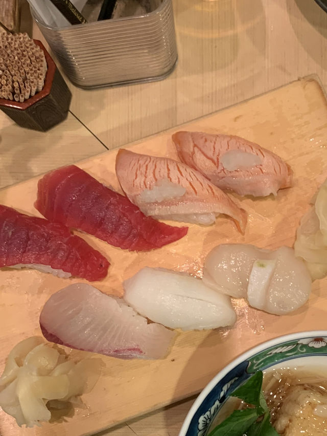 【東京🇯🇵】中目黒の名店「いろは寿司」へ
