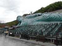 🌄 Nanzoin Temple – Tranquility Beneath the Giant Buddha