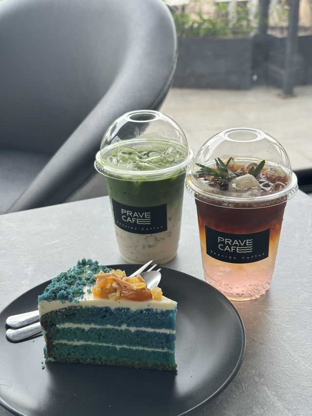 PRAVE CAFE ร้านกาแฟบรรยากาศชิล ติดทะเล🌊