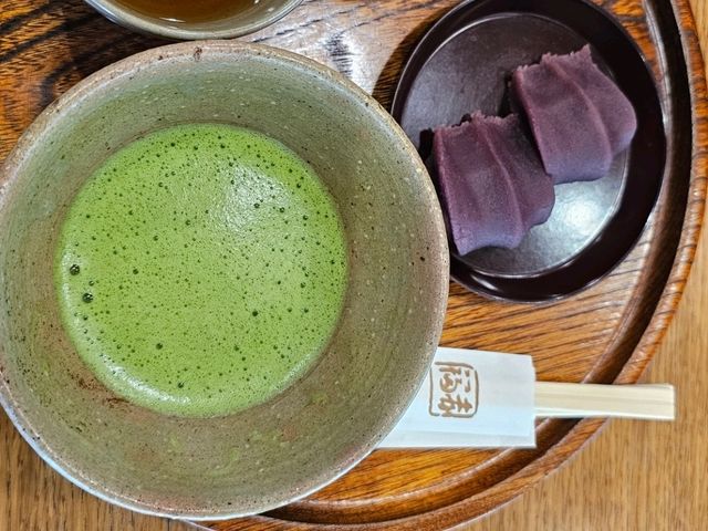 伊勢必吃甜點名物〔赤福〕，一口傳統一口幸福 🍵🍡