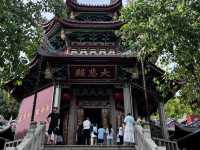 Nanputuo Temple: Where Incense Meets Instagram (And Your Calm Finds You)"** 🏯