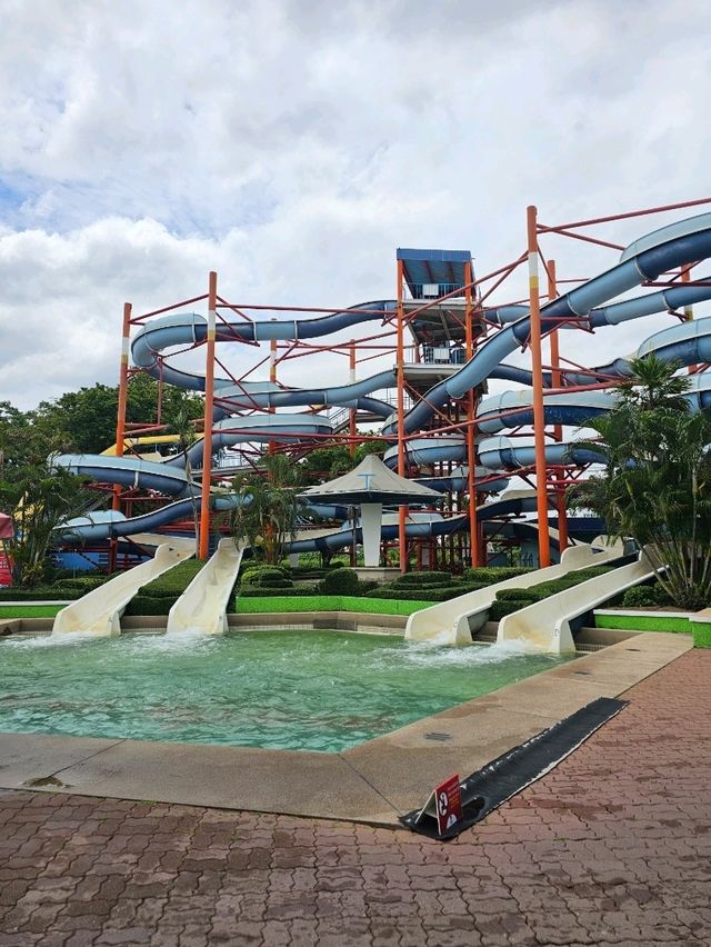 siam amazing park
