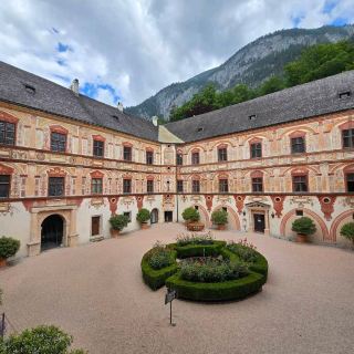 Tratzberg Castle