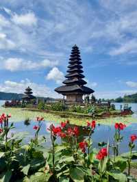 🛕🌿 Ulun Danu Beratan – Where Water Meets the Divine 🌊🙏