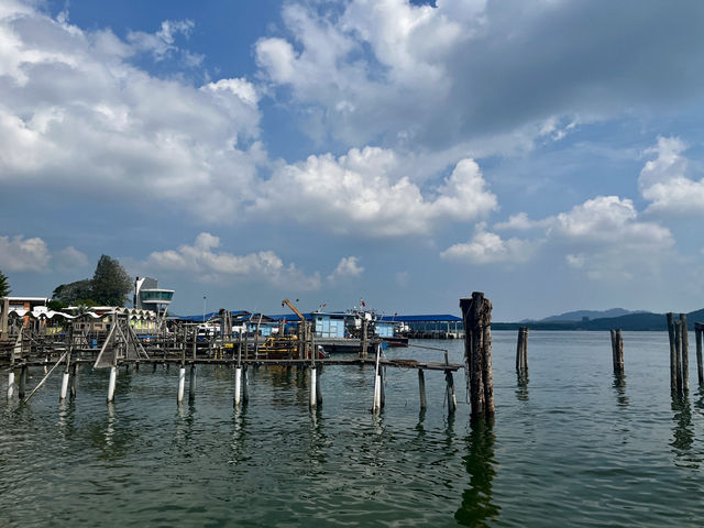 🌴 Lumut Waterfront: A Relaxing Summer Escape