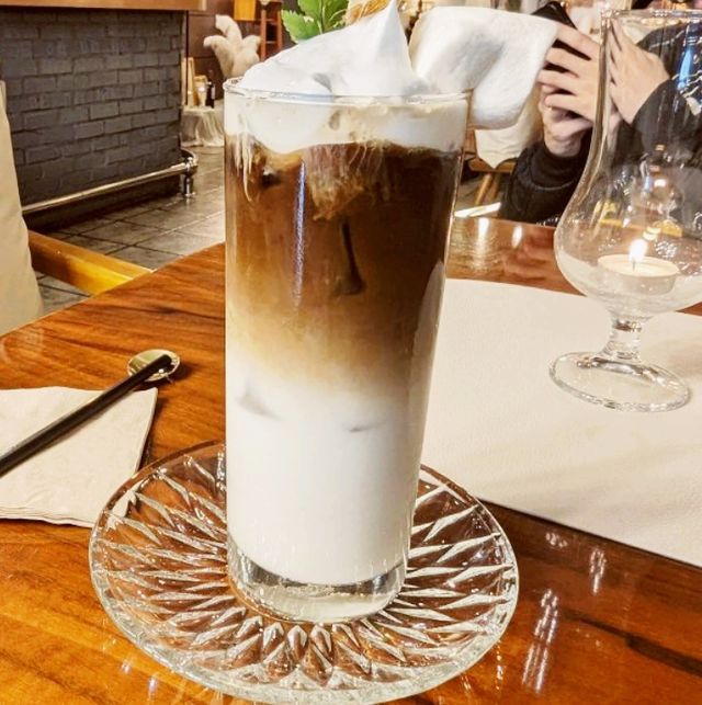 Munsterdam Cafe