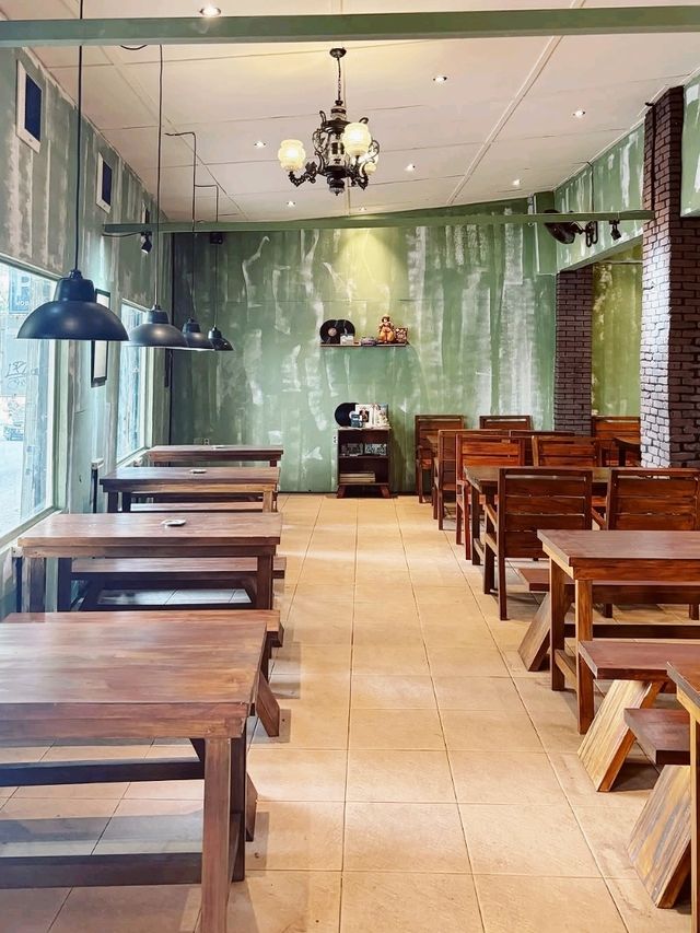 Cap Tiga Bersaudara Cafe