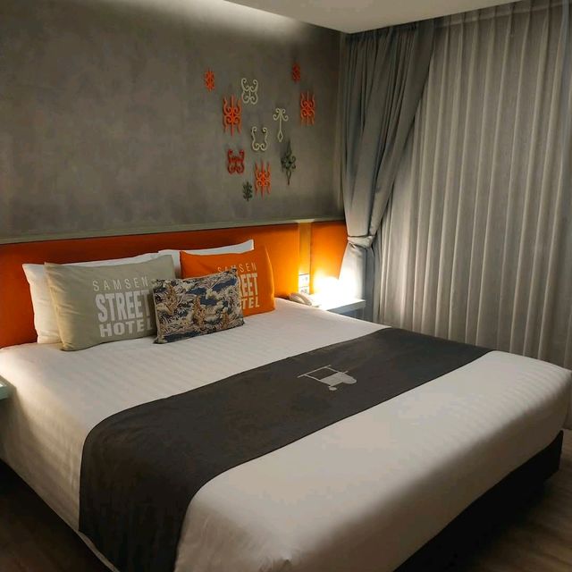 Samsen Street Hotel