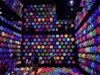 TeamLab Planets Tokyo: Tokyo's Most Engaging Art Experience! 🌟👣