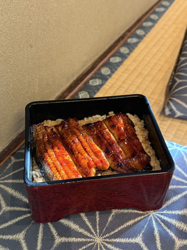 📍成田山半日小旅行｜鰻魚香氣的散步時光