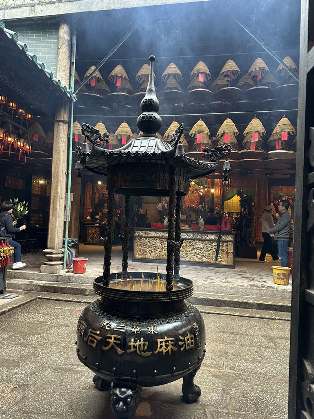 รีวิววัดเจ้าแม่ทับทิม Tin Hau Temple (Yau Ma Tei) 