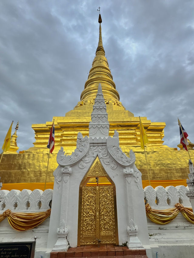 วัดพระธาตุแช่แห้ง จ.น่าน