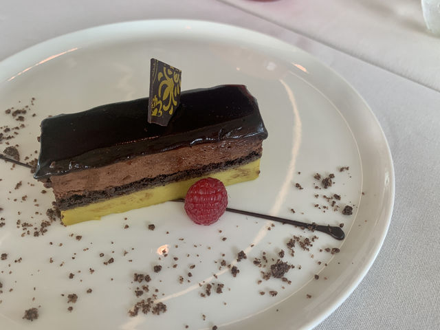 ☀️ Altro Zafferano Lunch — Italian Flavors with a View and Chill Vibes