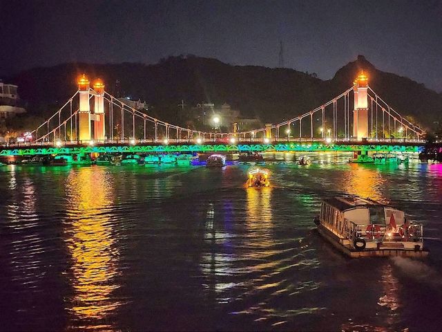 Dream Drifting on the Li River