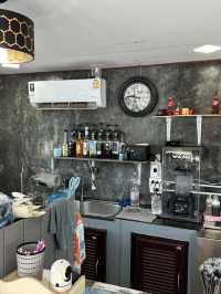 พลอยคอฟฟี่เลิฟ