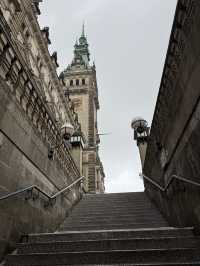 ศาลากลางฮัมบวร์ก (Hamburg Rathaus) 