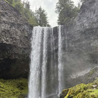 Sahalie & Koosah Falls – Oregon’s Twin Cascades on the McKenzie River