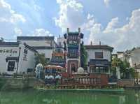 ✨️蘇洲熱門旅遊景點平江路💯漫步遊覧欣賞風景如畫的湖景😆品嚐當地特色小食🥰